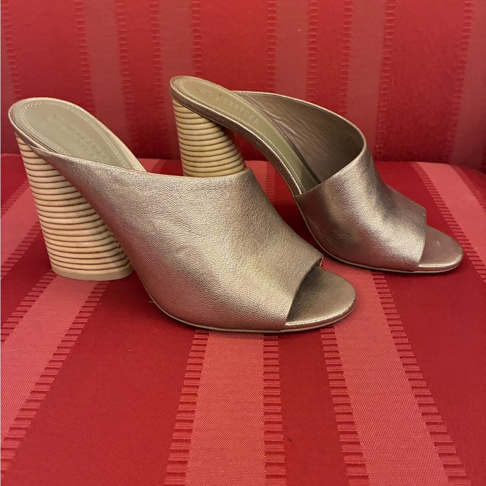 MERCEDES CASTILLO Metallic Izar Mule High Heels sz 38.5